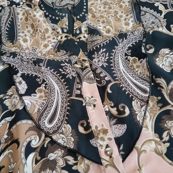 7th Avenue Paisley Blouse LARGE Black Brown Tan Pink Ruffle Button Front V Neck  - Picture 13 of 15